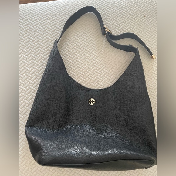 Tory Burch Handbags - Tory Burch bucket should bag, medium size, good condition.